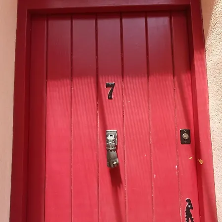La Maison De Karine بيت للعطل روكبرون-سور-أرجينس